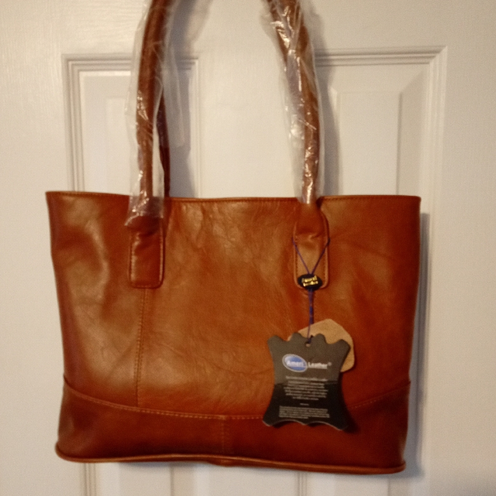 Elegant Tan Leather Tote by [Brand]